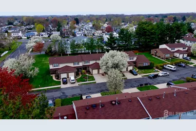3 Jefferson Drive, Spotswood, NJ 08884 - Photo 2