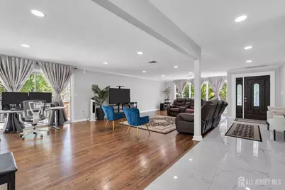 5 Phillip Drive, Edison, NJ 08820 - Photo 10