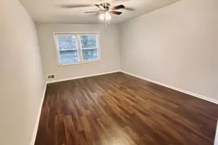 [Address not provided], Sayreville, NJ 08859 - Photo 18