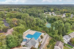 1608 Cypress Ln, East Brunswick Township, NJ 08816 - Photo 20