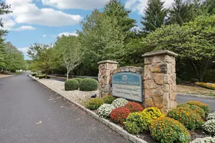 1608 Cypress Ln, East Brunswick Township, NJ 08816 - Photo 28