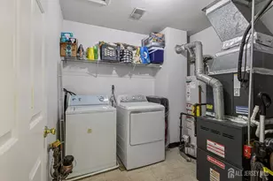 1608 Cypress Ln, East Brunswick Township, NJ 08816 - Photo 18
