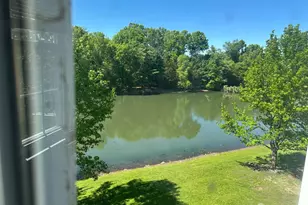 304 Wimbeldon Ct, North Brunswick Township, NJ 08902 - Photo 6