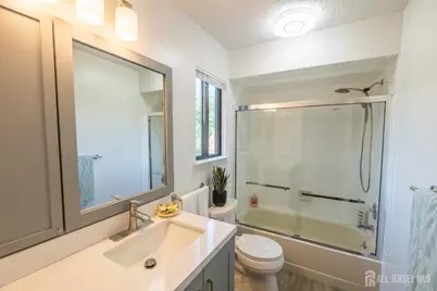 21 Carriage Place, Edison, NJ 08820 - Photo 30