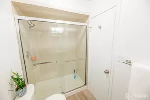21 Carriage Pl, Edison, NJ 08820 - Photo 24