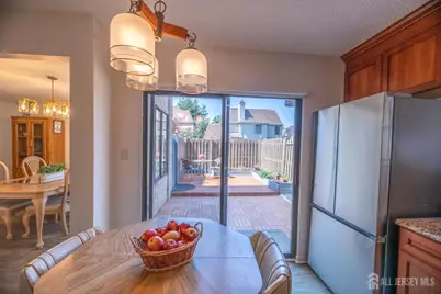 21 Carriage Place, Edison, NJ 08820 - Photo 12