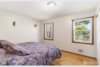 160 Stratton Street, Piscataway Township, NJ 08854 - Photo 14