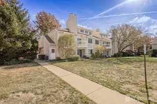 26 Farnham Square, Sayreville, NJ 08859 - Photo 2