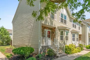 8 Ashley Ct, Franklin Township, NJ 08873 - Photo 2