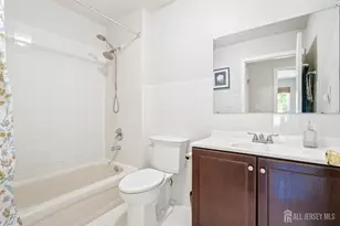 8 Ashley Ct, Franklin Township, NJ 08873 - Photo 26