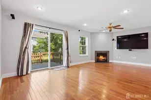8 Ashley Ct, Franklin Township, NJ 08873 - Photo 10