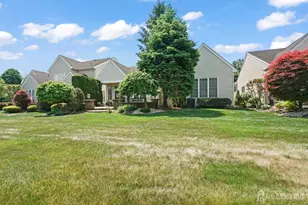 93 Country Club Dr, Monroe Township, NJ 08831 - Photo 26
