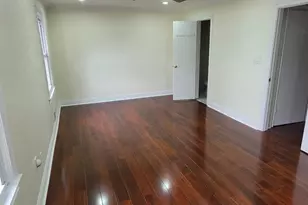 9 Fern Ct, Sayreville, NJ 08872 - Photo 2
