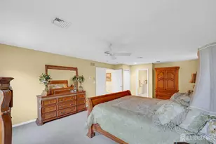7 Seaman Dr, Freehold, NJ 07728 - Photo 32