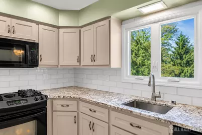 3180 Clark Lane, South Plainfield, NJ 07080 - Photo 12