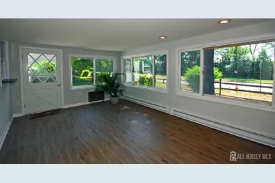 276 Milford Lane, Monroe Township, NJ 08831 - Photo 34