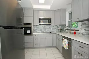 276 Milford Ln, Monroe Township, NJ 08831 - Photo 14