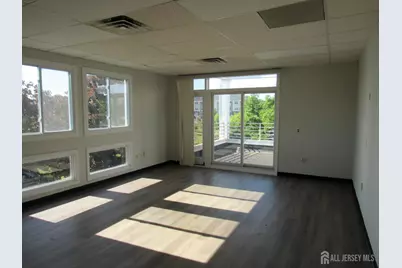 981 State Route 33 W #A, Monroe Township, NJ 08831 - Photo 4