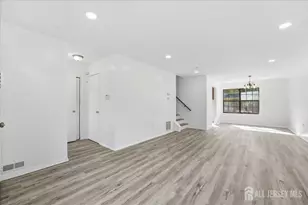 2 Veros Ln, Franklin Township, NJ 08823 - Photo 6