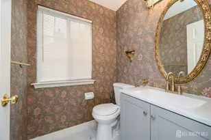 5 Cherrywood Dr, Piscataway Township, NJ 08854 - Photo 16