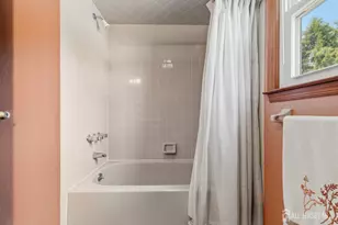 18 Nathaniel St, Monroe Township, NJ 08831 - Photo 32