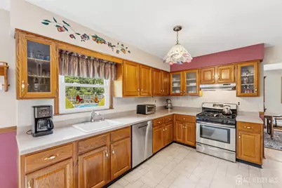 18 Nathaniel Street, Monroe Township, NJ 08831 - Photo 14