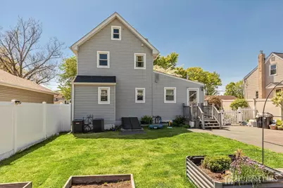 613 Maplewood Avenue, Roselle Park, NJ 07204 - Photo 32
