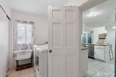 12 Mackenzie Lane, Plainsboro Township, NJ 08540 - Photo 16