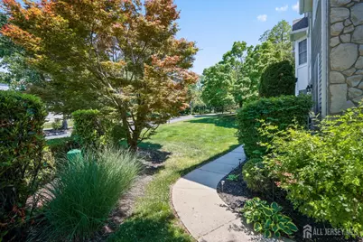 28 Sand Hill Court, Jamesburg, NJ 08831 - Photo 2