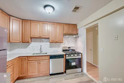434 College Drive, Edison, NJ 08817 - Photo 8