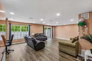 406 Ellsworth Wy, South Brunswick Township, NJ 08852 - Photo 6
