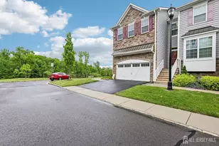 406 Ellsworth Wy, South Brunswick Township, NJ 08852 - Photo 10