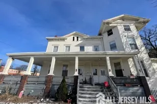 3 Adelaide Ave, Highland Park, NJ 08904 - Photo 2