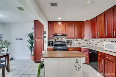 15 Markham Road, Edison, NJ 08817 - Photo 10