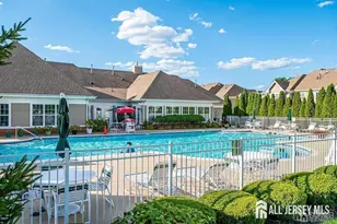 38 Vincent Behan Blvd, Edison, NJ 08837 - Photo 10
