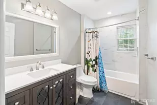 10 Woodruff Rd, Edison, NJ 08820 - Photo 8