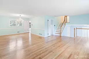 10 Woodruff Rd, Edison, NJ 08820 - Photo 4