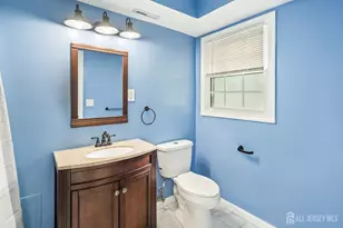 10 Woodruff Rd, Edison, NJ 08820 - Photo 16