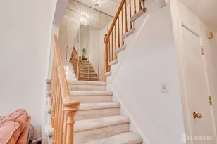 73 Chatsworth Ct, Edison, NJ 08820 - Photo 20