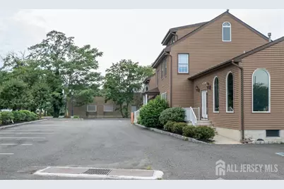 220 Forsgate Drive #D, Jamesburg, NJ 08831 - Photo 2