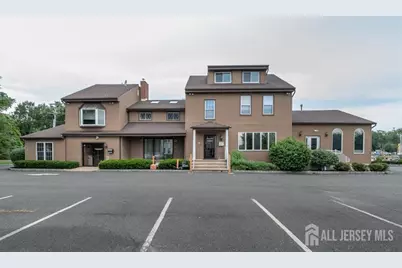 220 Forsgate Drive #B, Jamesburg, NJ 08831 - Photo 2