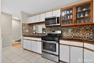404 McDowell Dr, East Brunswick Township, NJ 08816 - Photo 6