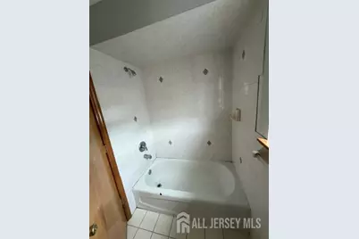 817 Jackson Avenue, Linden, NJ 07036 - Photo 16