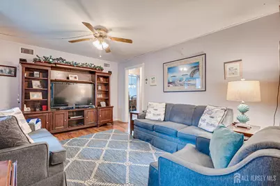 29 Kendall Drive, Sayreville, NJ 08859 - Photo 4
