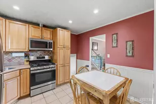 66 Creighton Cir, Old Bridge Township, NJ 08857 - Photo 18