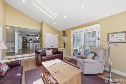 7 Dellview Drive, Edison, NJ 08820 - Photo 12