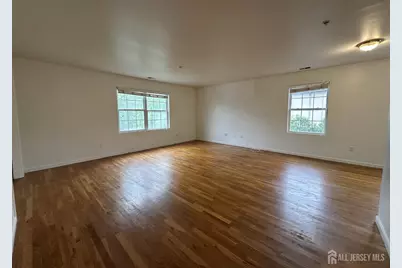 [Address not provided], Middlesex, NJ 08846 - Photo 10