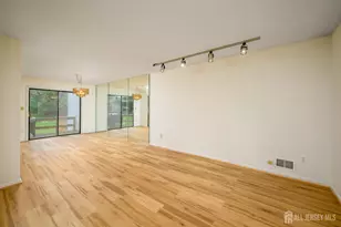 1004 Timber Oaks Rd, Edison, NJ 08820 - Photo 2