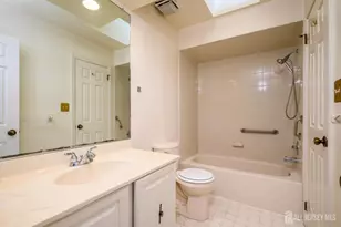1004 Timber Oaks Rd, Edison, NJ 08820 - Photo 26