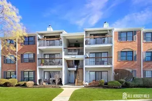 482 Danbury Ln, East Brunswick Township, NJ 08816 - Photo 16